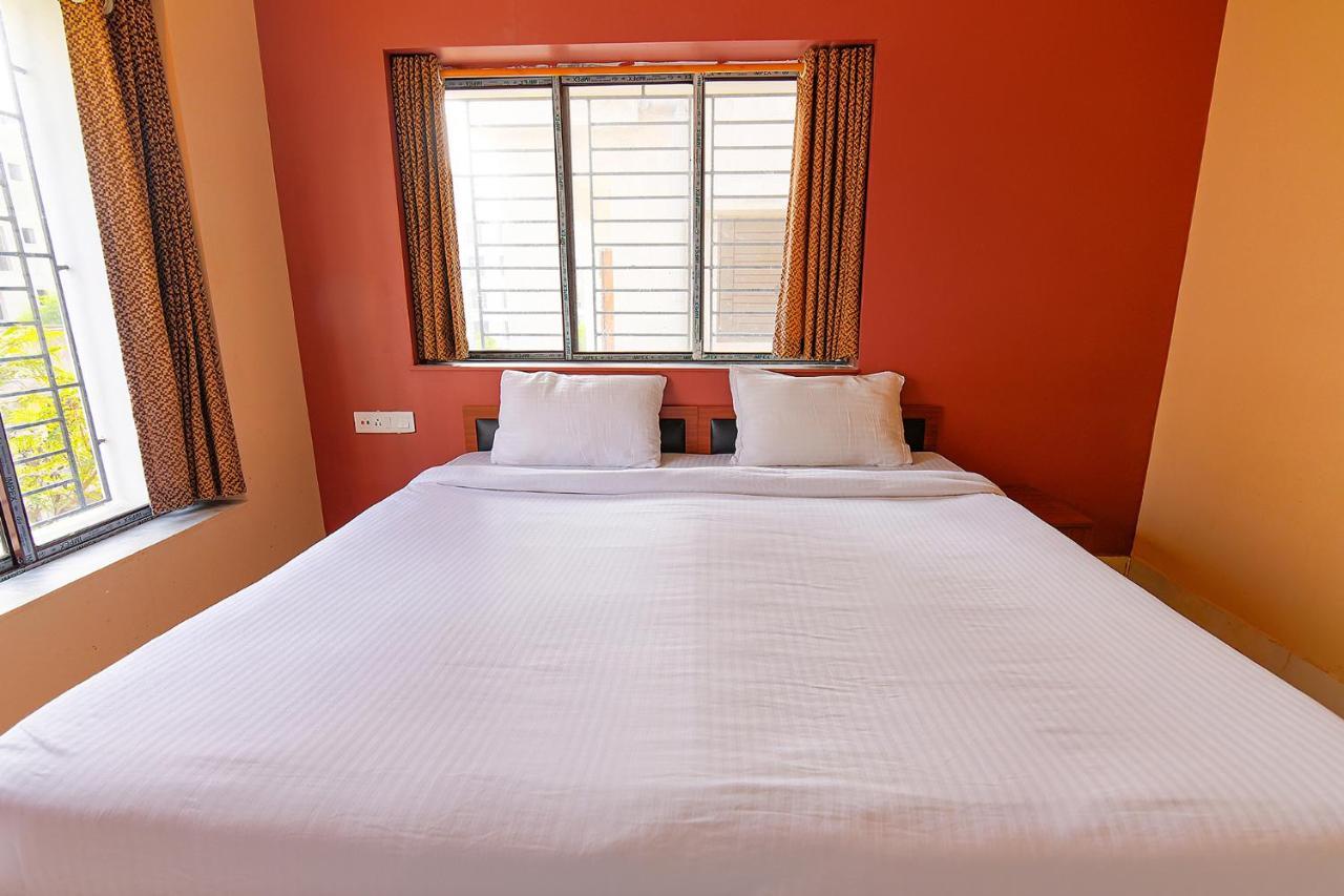 Fabhotel Amar Raj Inn كولكاتا المظهر الخارجي الصورة